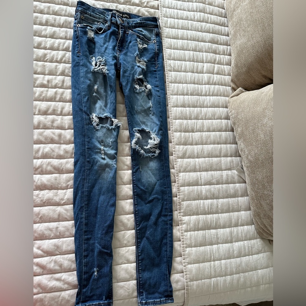 Ripped jeans